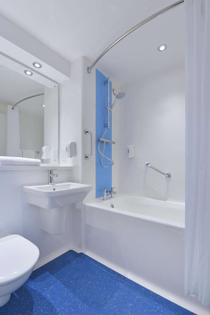 Travelodge Birmingham Sutton Coldfield Zimmer foto